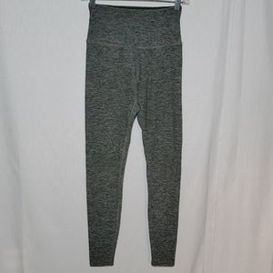 Beyond Yoga Caught In The Midi High Waist Leggings